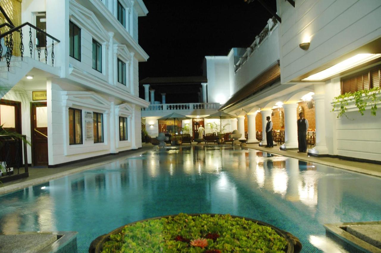 Anandha Inn Convention Centre And Suites Pondicherry Exterior foto